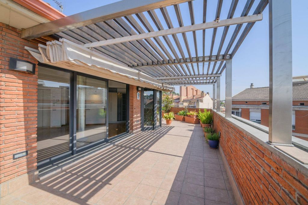 Duplexpenthouse Manresa - beeld 1