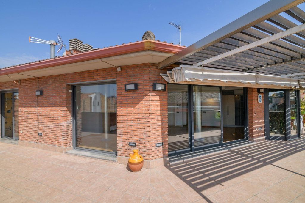 Duplexpenthouse Manresa - beeld 3